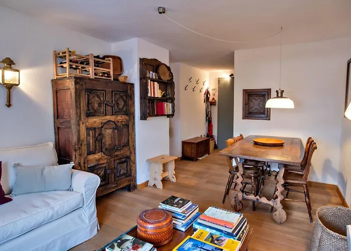 Chesa Centrum 6pax - Celerina Daire